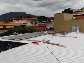 Foto de YUMA Solar em Santa Luzia, MG por Solutudo