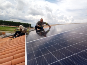 Foto de 3MCE Energia Solar em Tupaciguara, MG por Solutudo