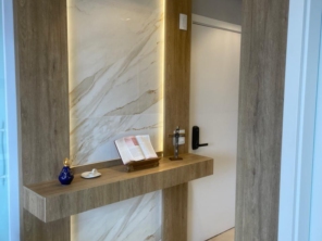 Foto de Portico Interiores em Goiânia, GO por Solutudo