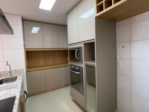 Foto de Portico Interiores em Goiânia, GO por Solutudo