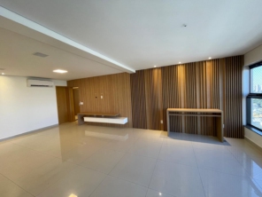 Foto de Portico Interiores em Goiânia, GO por Solutudo