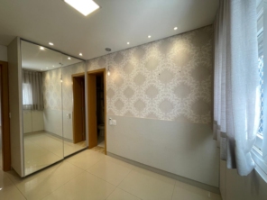 Foto de Portico Interiores em Goiânia, GO por Solutudo