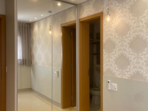 Foto de Portico Interiores em Goiânia, GO por Solutudo
