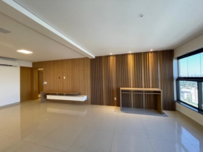 Foto de Portico Interiores em Goiânia, GO por Solutudo