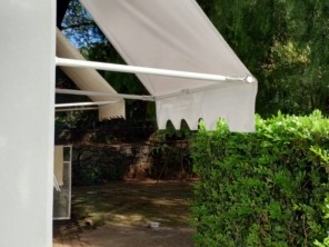 Foto de Innova Toldos e Coberturas em Botucatu, SP por Solutudo