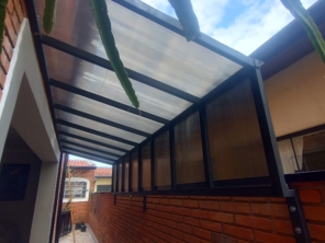 Foto de Innova Toldos e Coberturas em Botucatu, SP por Solutudo