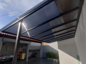 Foto de Innova Toldos e Coberturas em Botucatu, SP por Solutudo