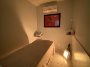 Foto de Amanda Signori Massoterapeuta em Foz do Iguaçu, PR por Solutudo
