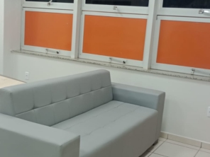 Foto de U.T.I das Cadeiras em Anápolis, GO por Solutudo