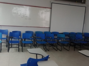 Foto de U.T.I das Cadeiras em Anápolis, GO por Solutudo