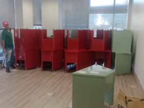 Foto de U.T.I das Cadeiras em Anápolis, GO por Solutudo
