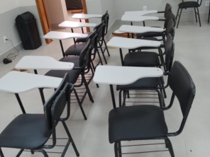 Foto de U.T.I das Cadeiras em Anápolis, GO por Solutudo