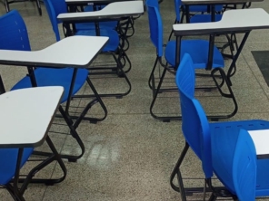 Foto de U.T.I das Cadeiras em Anápolis, GO por Solutudo