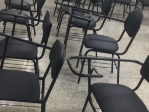 Foto de U.T.I das Cadeiras em Anápolis, GO por Solutudo