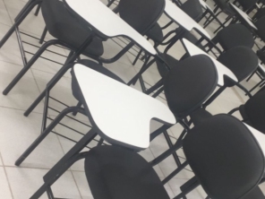 Foto de U.T.I das Cadeiras em Anápolis, GO por Solutudo