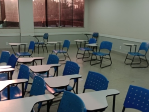 Foto de U.T.I das Cadeiras em Anápolis, GO por Solutudo