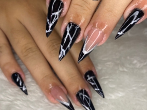 Foto de Ka design de unhas em Pederneiras, SP por Solutudo