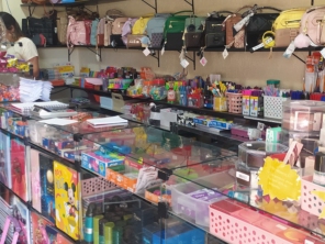 Foto de RV Papelaria e Utilidades Loja 1 em São Manuel, SP por Solutudo