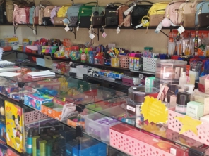 Foto de RV Papelaria e Utilidades Loja 1 em São Manuel, SP por Solutudo