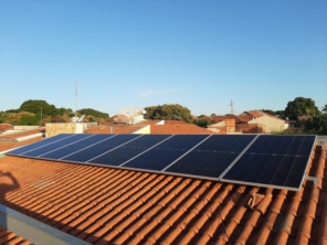Foto de Solar Ageflex Energia Sustentável em Lins, SP por Solutudo