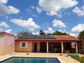 Foto de Solar Ageflex Energia Sustentável em Lins, SP por Solutudo