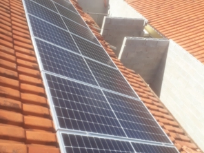 Foto de Solar Ageflex Energia Sustentável em Lins, SP por Solutudo
