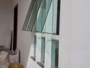 Foto de Vidral Vidraçaria em Brasília, DF por Solutudo