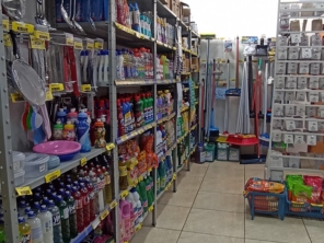 Foto de Mercado Macedo em São Manuel, SP por Solutudo