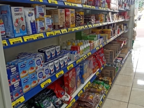 Foto de Mercado Macedo em São Manuel, SP por Solutudo