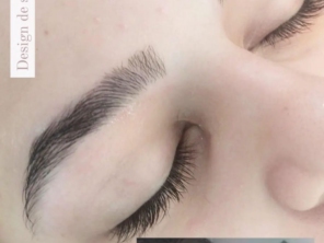 Foto de Bárbara Marciola Lash Designer e sobrancelhas em São Manuel, SP por Solutudo