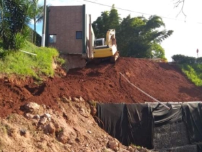 Foto de M.A Construções  e Terraplanagem em Botucatu, SP por Solutudo