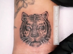 Foto de Mya Lobattoo Tattoo em Contagem, MG por Solutudo