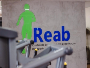 Foto de Reab - Centro de Excelência em Reabilitação Ortopédica e Desportiva (Opção 2) em Aracaju, SE por Solutudo