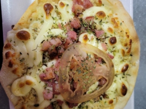 Foto de Geval a Deliciosa Pizza da Feira em Avaré, SP por Solutudo