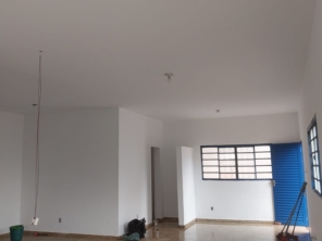 Foto de Gil Construções em Botucatu, SP por Solutudo