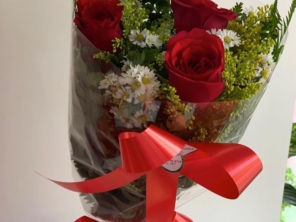 Foto de Flor de Lis - Floricultura e Presentes em Santa Cruz do Rio Pardo, SP por Solutudo