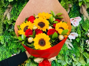 Foto de Flor de Lis - Floricultura e Presentes em Santa Cruz do Rio Pardo, SP por Solutudo