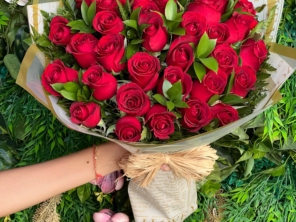 Foto de Flor de Lis - Floricultura e Presentes em Santa Cruz do Rio Pardo, SP por Solutudo