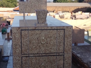 Foto de Metalsil em Santa Cruz do Rio Pardo, SP por Solutudo