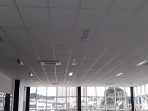 Foto de CDS Divisórias e Forros em Sumaré, SP por Solutudo