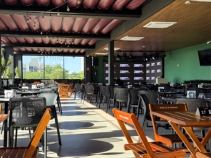 Foto de Terrazzo RoofTop Bar em Foz do Iguaçu, PR por Solutudo