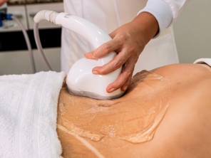 Foto de Abiatar Estética humanizada -  Estética Facial e Corporal em Jundiaí, SP por Solutudo