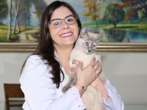 Foto de Dra Luanda veterinária domiciliar em Botucatu, SP por Solutudo