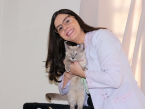 Foto de Dra Luanda veterinária domiciliar em Botucatu, SP por Solutudo