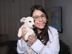 Foto de Dra Luanda veterinária domiciliar em Botucatu, SP por Solutudo