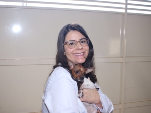 Foto de Dra Luanda veterinária domiciliar em Botucatu, SP por Solutudo