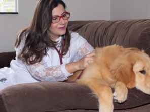 Foto de Dra Luanda veterinária domiciliar em Botucatu, SP por Solutudo
