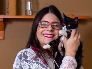 Foto de Dra Luanda veterinária domiciliar em Botucatu, SP por Solutudo