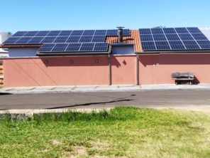 Foto de Brilho Solar - Limpeza de placas solares em Botucatu, SP por Solutudo
