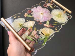 Foto de Bruna Bilar | Arte em Resina e Rustic Decor - Artefatos de Madeira em Botucatu, SP por Solutudo